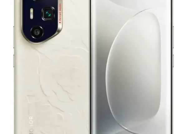 Honor-300-Ultra-4-600